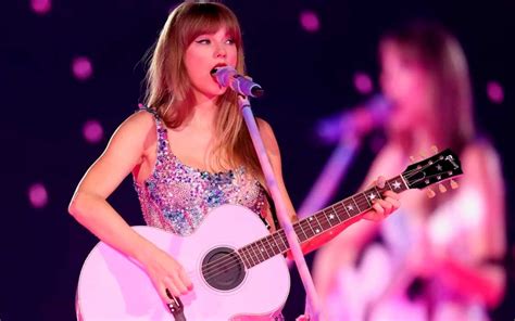 Concierto taylor swift 2023 - Following this week’s monumental chart debut of Midnights, her tenth studio album, Swift announced the U.S. leg of her 2023 Eras tour on Tuesday morning (Nov. 1), …